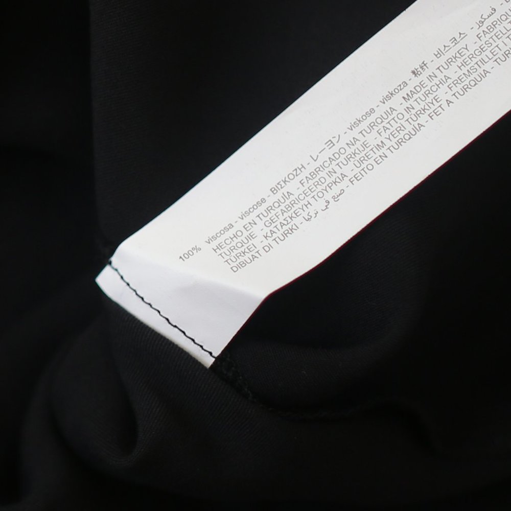 NWT SATIN EFFECT MIDI DRESS. - Picture 9 of 9